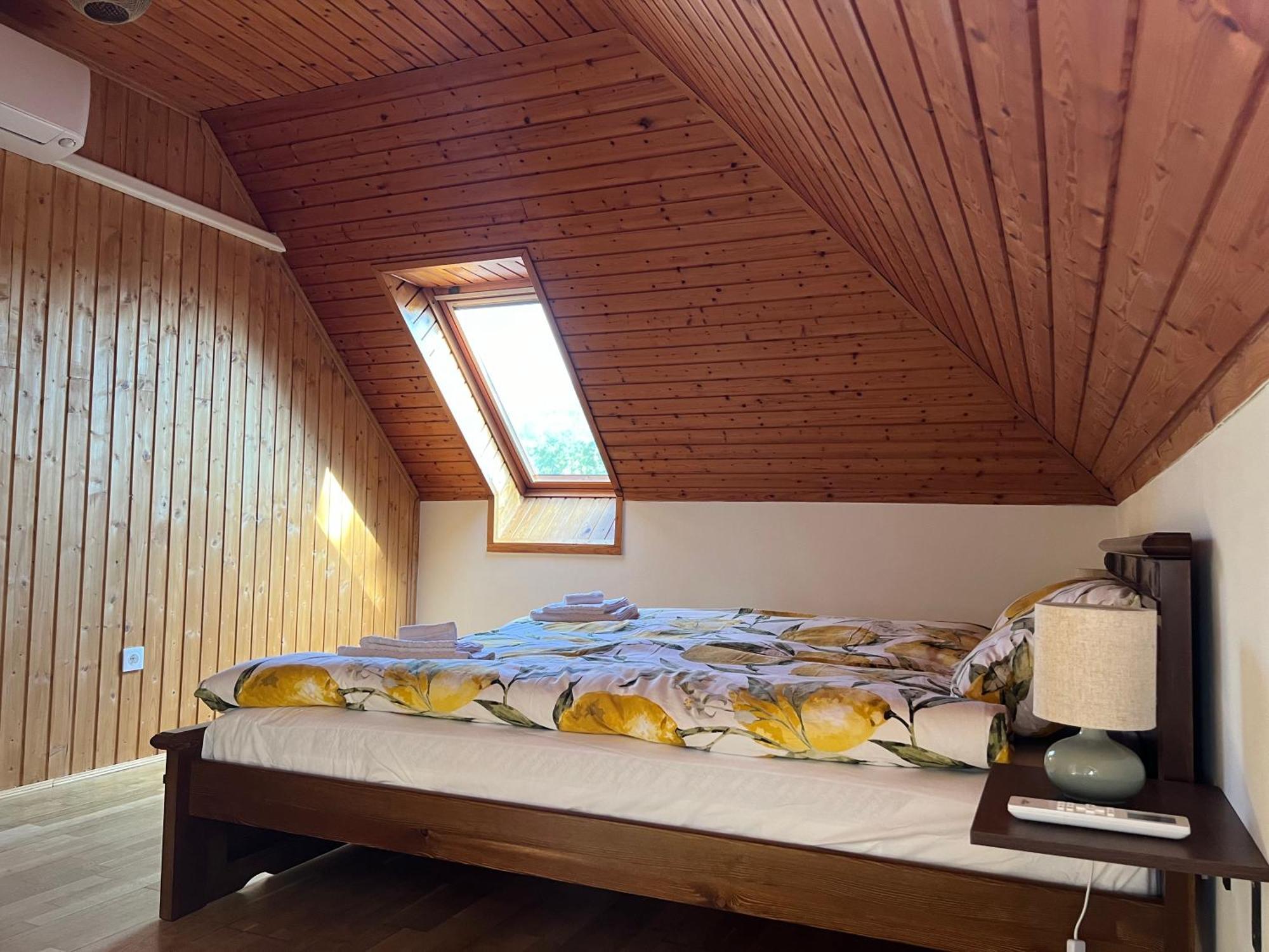 Hotel Bor Es Kenyer Hegymagas Esterno foto