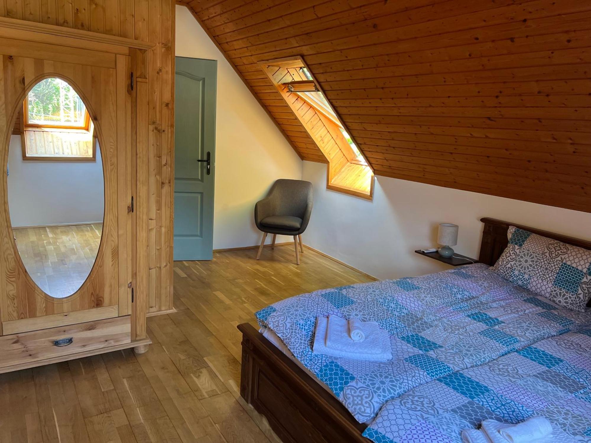 Hotel Bor Es Kenyer Hegymagas Esterno foto