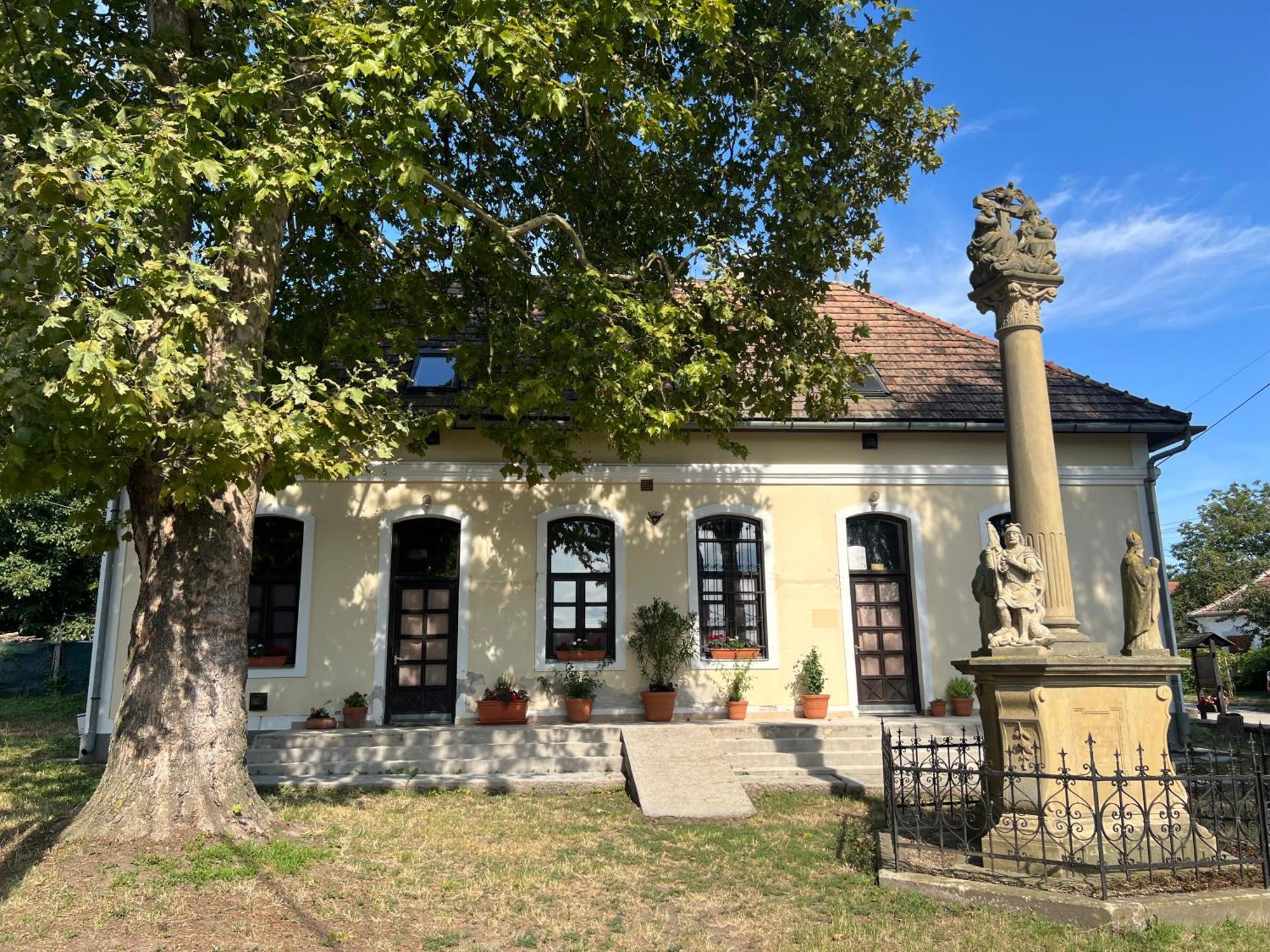 Hotel Bor Es Kenyer Hegymagas Esterno foto
